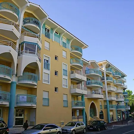 D'une Chambre A A 990 M De La Plage Avec Terrasse